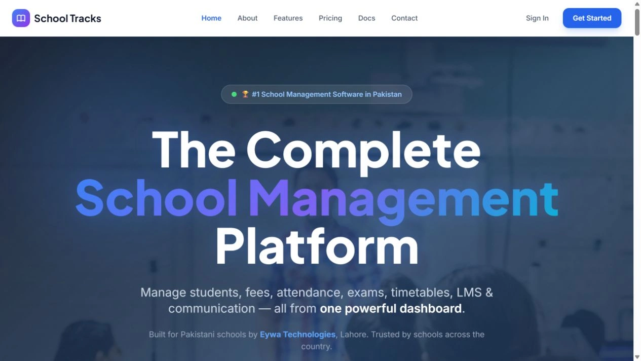 School Tracks public website screenshot
